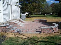 Patio With Sitting Walls & Stone Veneer